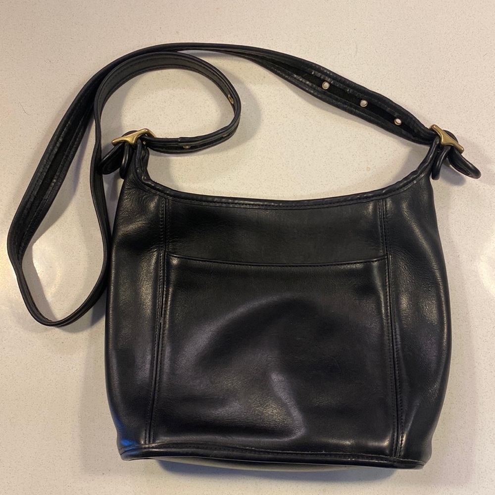 Vintage Coach black leather crossbody
